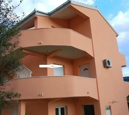 Apartments Villa Brudi Vinišće Zewnętrze zdjęcie