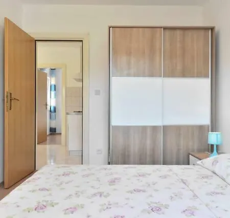 Apartments Villa Brudi Vinišće Zewnętrze zdjęcie