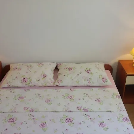 Apartments Villa Brudi Vinišće Zewnętrze zdjęcie